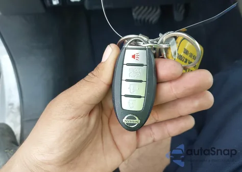 2021 Nissan Versa Sv Xtronic Cvt из США, поврежденный, VIN 3N1CN8EV6ML826462